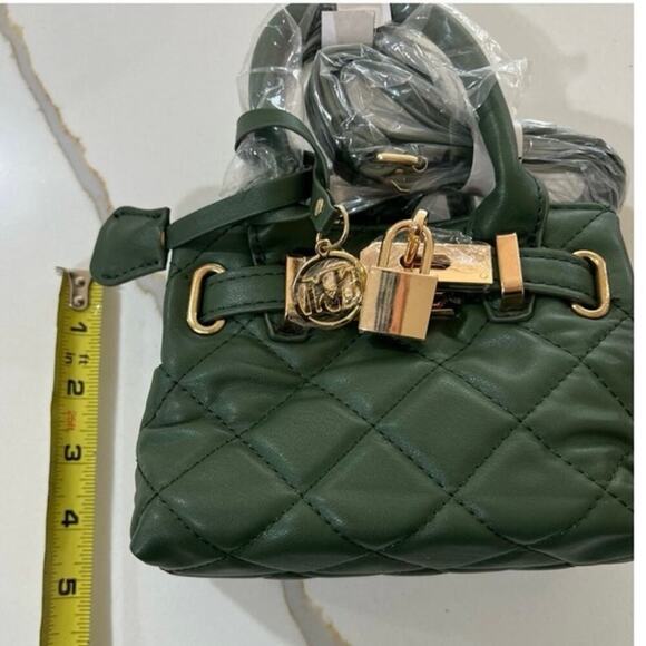 Badgley‎ Mischka BM-4163 Small Mini Quilted Tote Bag in Green Chive New - Picture 4 of 7